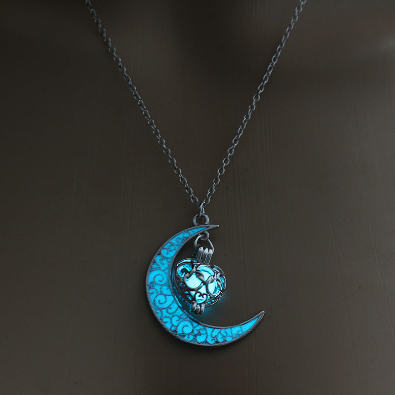 Lunar Necklace